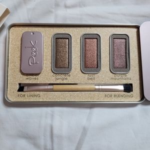 Peek Every Day Metallics Palette